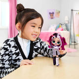 LOL Överraskning! Pre-teen Fashion Doll Series 4 - Jenny Rox - Packar upp 15 fantastiska överraskningar och tillbehör - Fantastisk present för åldrarna 4 och uppåt