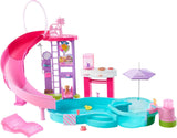 Barbie Dream Pool Playset med sex lekområden inklusive en rutschkana och jacuzzi, plus över 20 tillbehör som ett husdjur, simringar och mer, JKG83