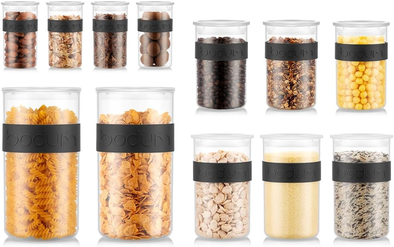 BODUM PRESSO förvaringsburkar, plast, svarta, 4 x 0,25 l, 3 x 0,6 l, 3 x 1 l, 2 x 2 l Naty Shop matförvaringslådor Svart 4 X 0,25 L, 3 X 0,6 L, 3 X 1,0 L, 2 X 2,0 L