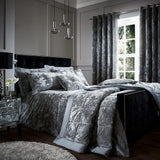 Catherine Lansfield - Crushed Velvet Faux dubbelsängöverkast - polyester, polyester, silver, 53 X 23 X 53 Cm Catherine Lansfield sängar och filtar