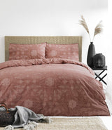The Linen Yard Bohemian påslakanset, röd, 260 X 220 cm Täcken och täcken Naty Shop Röd 260 X 220 cm