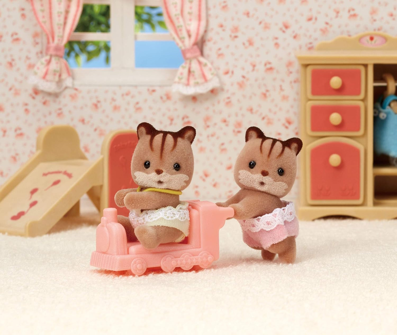 Sylvanian Families L5421 Squirrel Twins Dockhus Dockhusfigurer Naty Shop Dolls