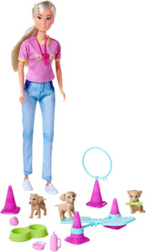 Simba Steffi Love Dog Trainer, leksaksdocka som hundtränare med träningskurs, 3 hundar och tillbehör, 29 cm, från 3 år