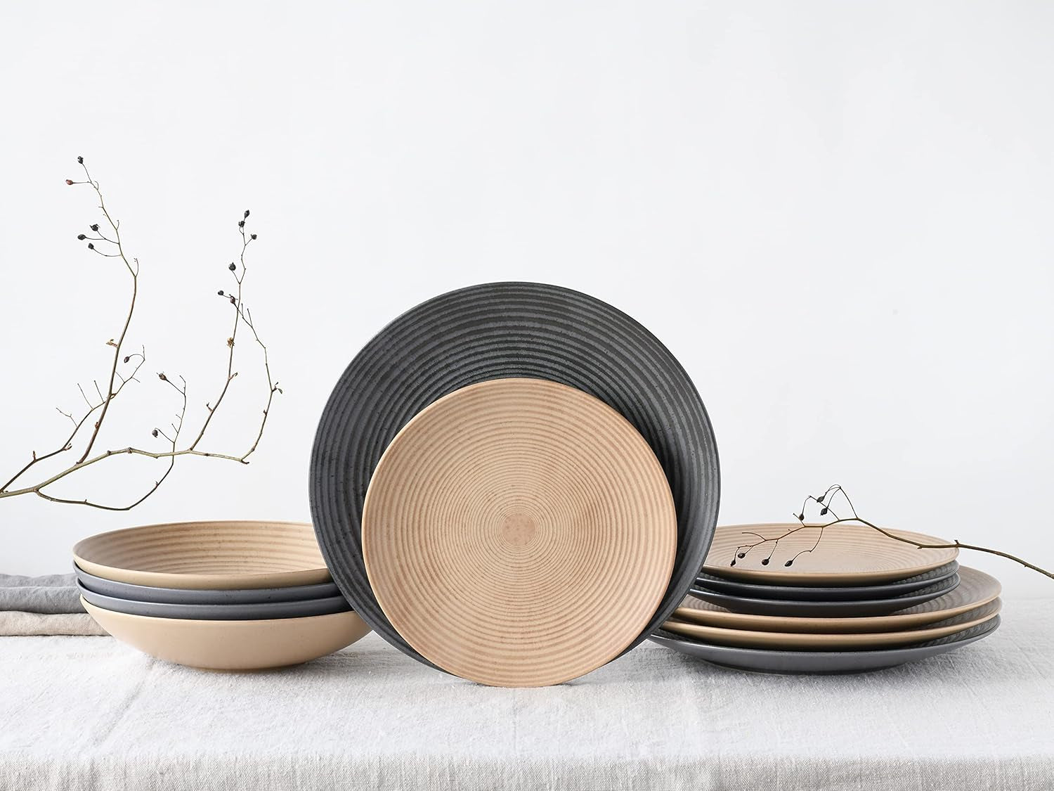 CreaTable, 13139, Catania-serien, 12-delat servisset, porslinstallrikar, diskmaskin och mikrovågssäker, tillverkad i Portugal
