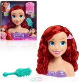 Ariel Just Play Disney Princess Hårhuvud 20 cm med tillbehör 7-delat set rött hår Leksak för barn 3 år och uppåt