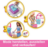 Barbie Fashion Boutique Playset - foliemönsterdocka, över 150 originalutseende, innehåller 2 blusar och 5 folielakan, klädställ och kreditkortsläsare, 3+, HKT78