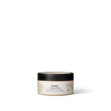 Maria Nila Colour Refresh 300 ml - En närande färgbomb som innehåller tillfälliga färgpigment som snabbt fräschar upp hårfärgen. 100% Vegan. Inga sulfater och inga parabener. Hårfärgning Naty Shop Sand