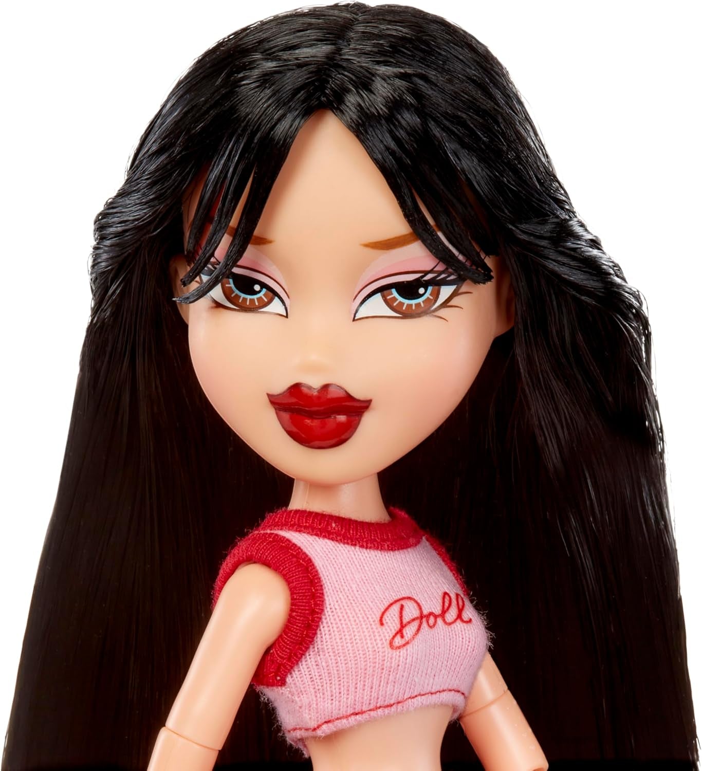 Bratz går ut! - Jade - 1 samlardocka med tillbehör, outfit, väska, solglasögon och borste - Leksak för barn - 6+, Röd