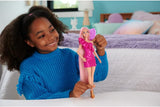 Barbie Totally Hair - Docka med extra långt regnbåghår som är lätt att styla och 10 mode- och stylingaccessoarer, färgblock prickig klänning, för åldrarna 3 och uppåt, HKT96