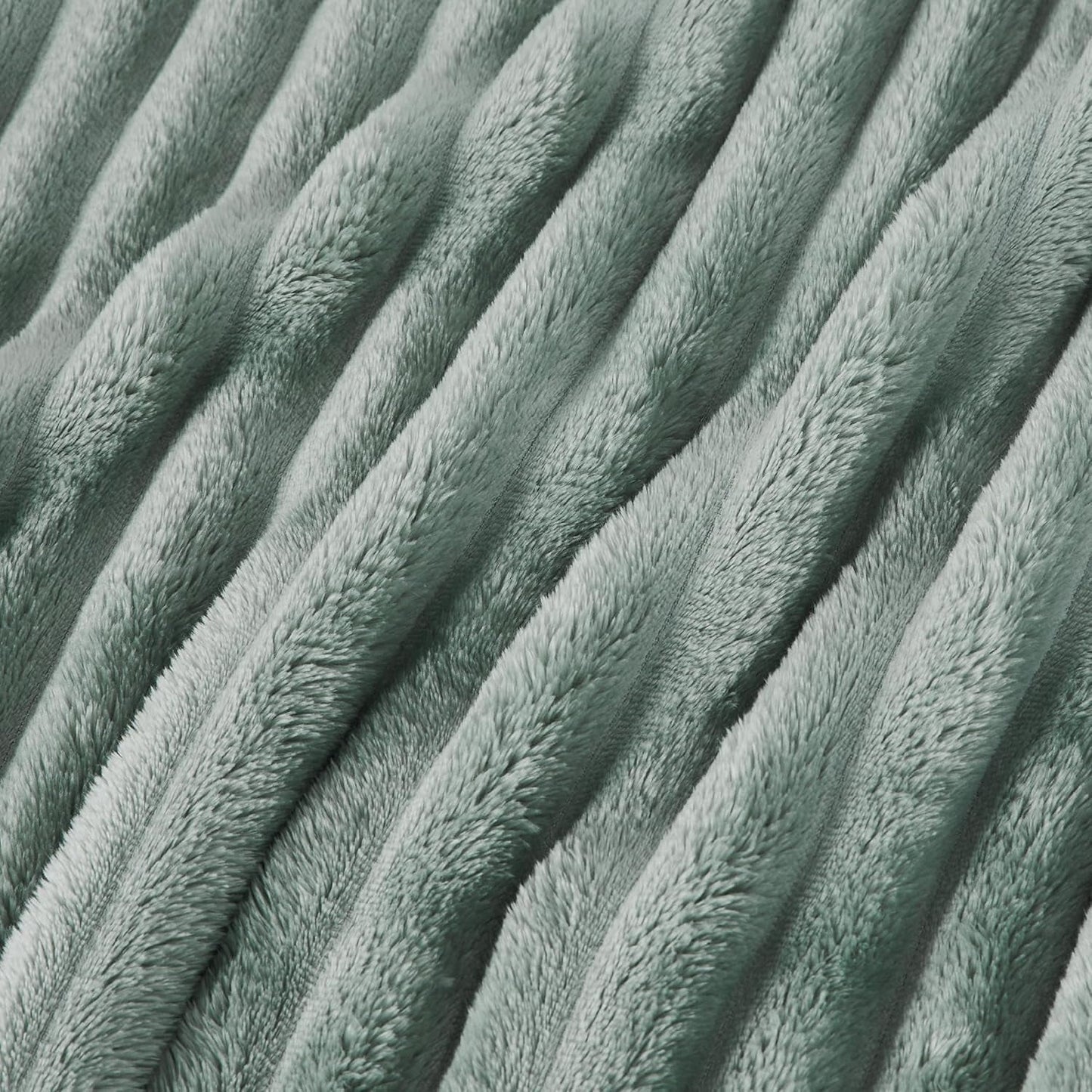 BEDSURE Sage grön fleece filt för soffa - Supermjuka mysiga filtar för kvinnor, söt liten filt för tjejer, 127 X 152 Cm sängar och filtar Beuche den BEDSURE-Store