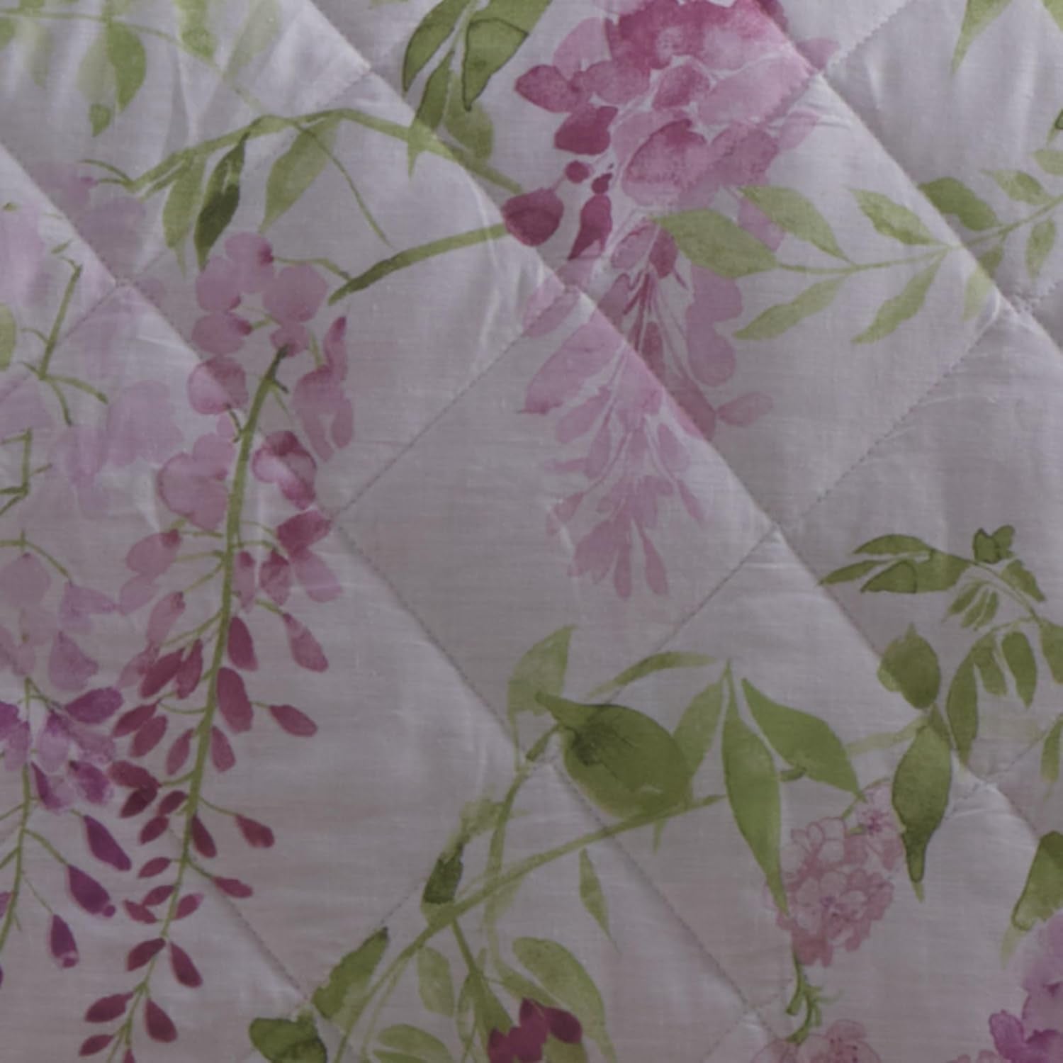 Dreams & Drapes Design - Wisteria - Quiltat sängöverdrag - 200 Cm X 230 Cm i rosa sängar och överdrag DRÖMMAR OCH DRAPIER