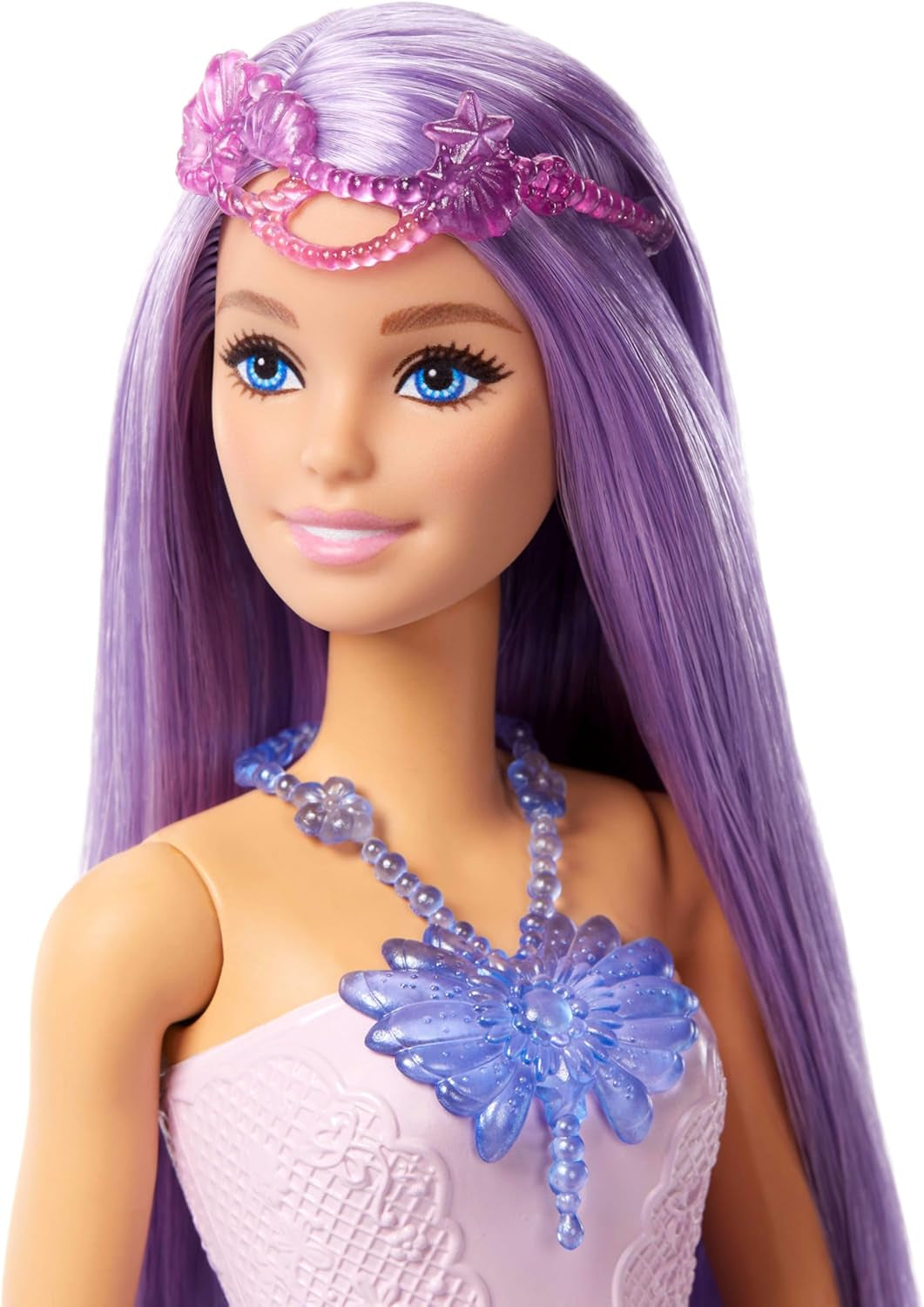 Barbie Doll 3-i-1 lekset med 8 tillbehör inklusive sjöjungfrusvans, Fairy Wings, kungliga halsband, skor och mer för 10+ olika utseenden, JCP74