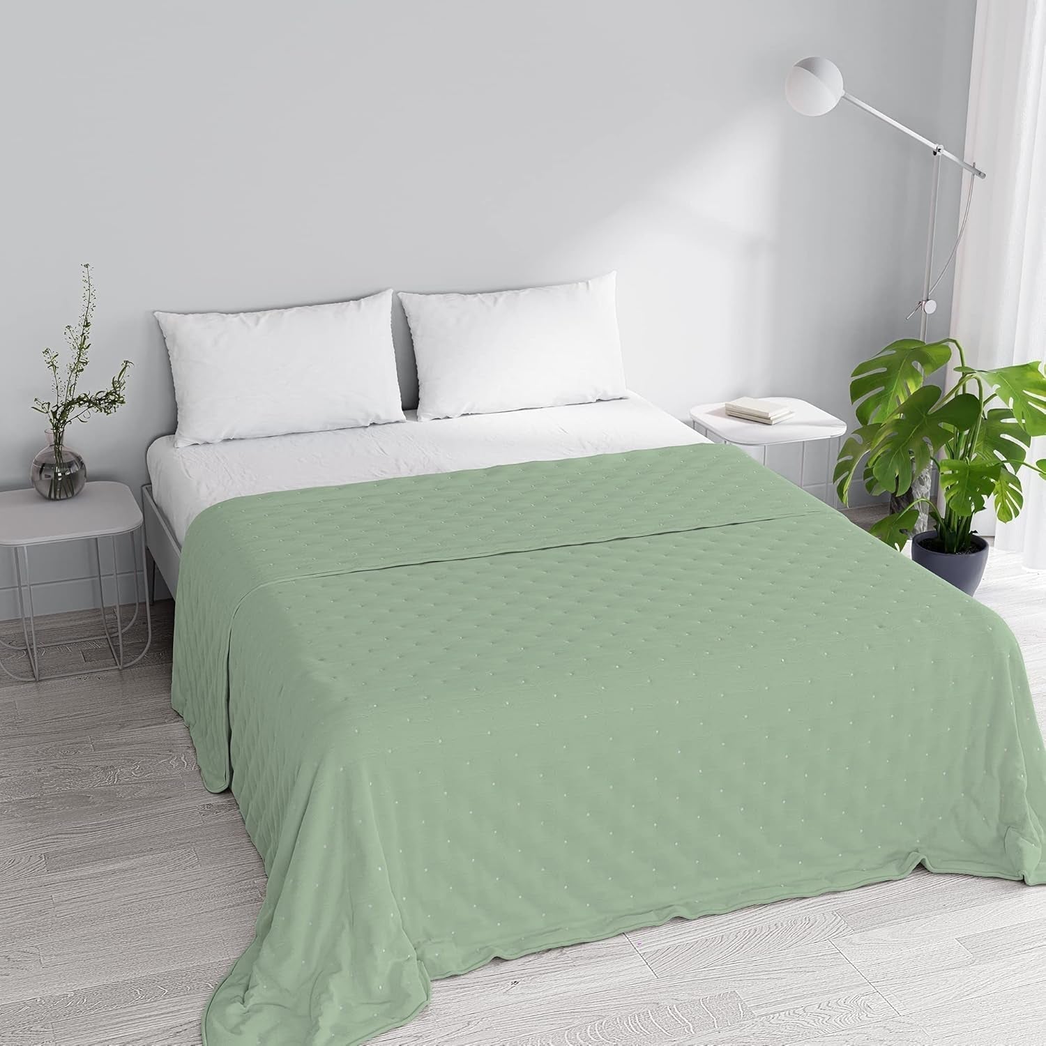 Italienskt sänglinne sommartäcke CHIC, mikrofiber, DUBBEL 250X250Cm, ljusgrönt Täcken och täcken Naty Shop