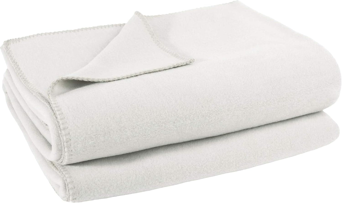 Zoepritz filt i färg: Röd, Tillverkad av 65% Polyester, 35% Viskos, Storlek: 160X200 Cm, 103291-235-160X200 Zoepritz Sängar och överdrag sedan 1828 010 Offwhite 160X200 Cm