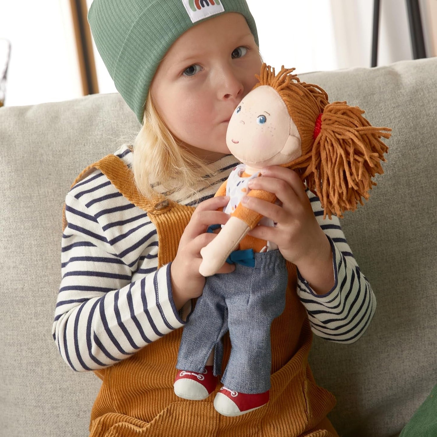 HABA Malou docka - 30 cm hög mjuk docka för att leka och kramas - Mjuka och tvättbara material - Idealiskt alternativ till plyschdockor - Lämplig för barn från 1,5 år - 2010818001