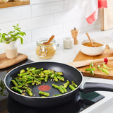 Tefal C27808 Generös kokpanna 32 cm, non-stick beläggning, Thermo-Fusion bas, alla typer av induktionshällar Grytor och stekpannor Naty Shop