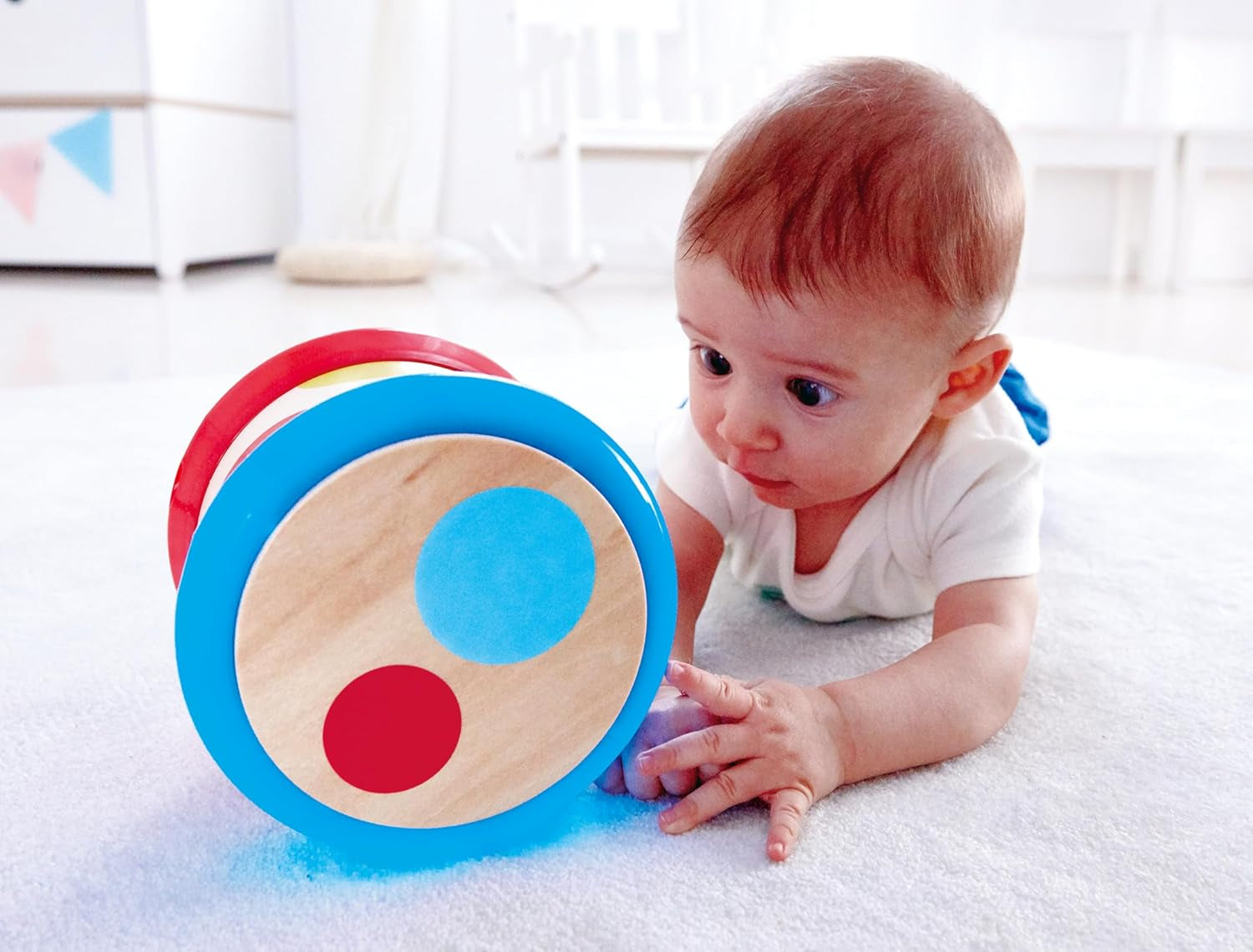Hape Baby Drum | Rullande musikleksak för små att lära sig rytm och olika ljud, batteridriven, från 6 månader Baby Toys Naty Shop