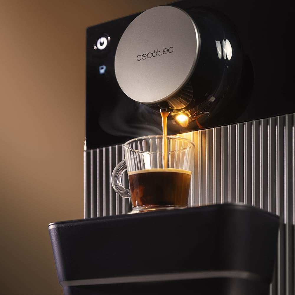 Cecotec Cremmaet Cube kompakt espressomaskin, 1350 W, presssystem 10 g, förinfusionssystem, 19 bar, termoblocksystem, 5 malinställningar, touchkontrollpanel