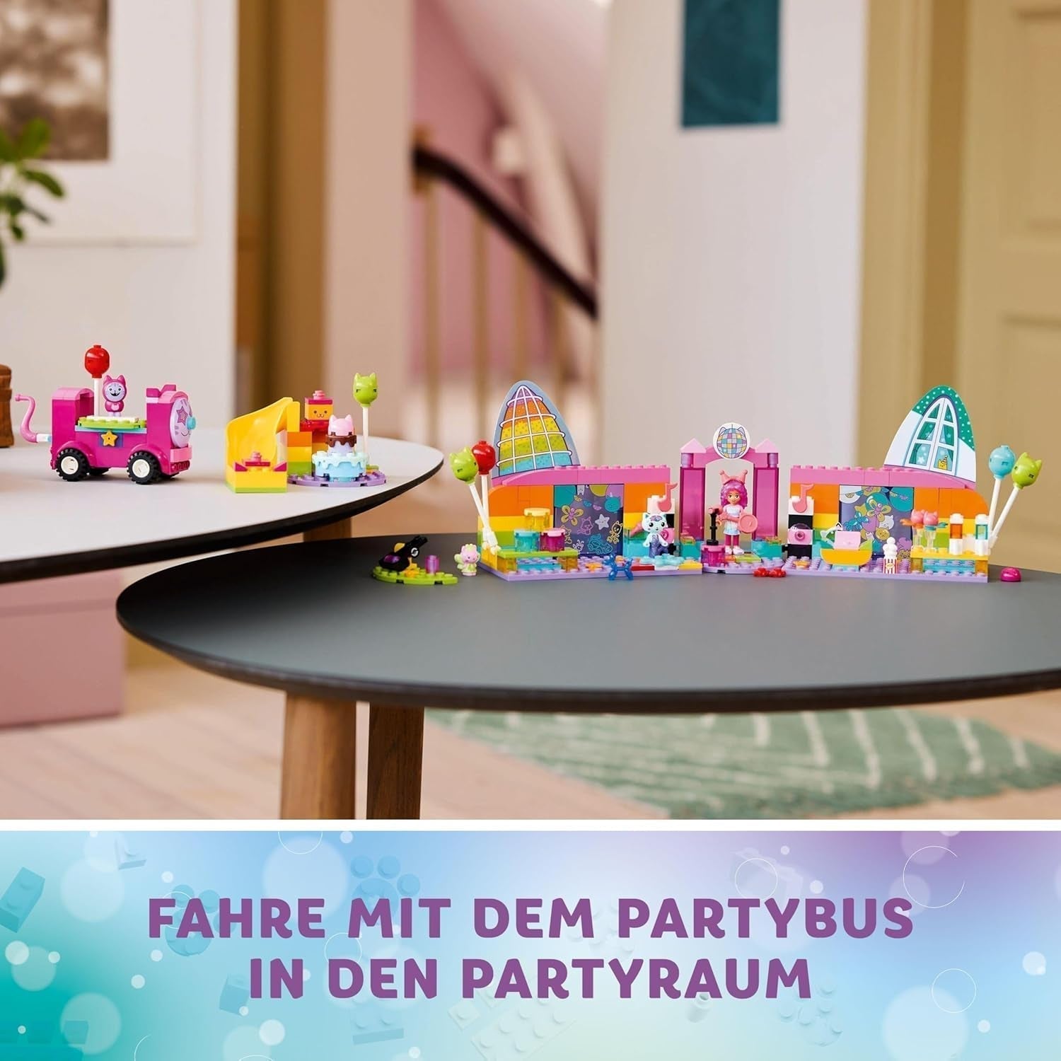 LEGO 4+ Gabbys dockskåp Gabbys festrum, Discolekset med rutschkana och djurfigurer för kreativt rollspel, present till flickor och pojkar från 4 år 10797 Byggset Besuche den LEGO-Store