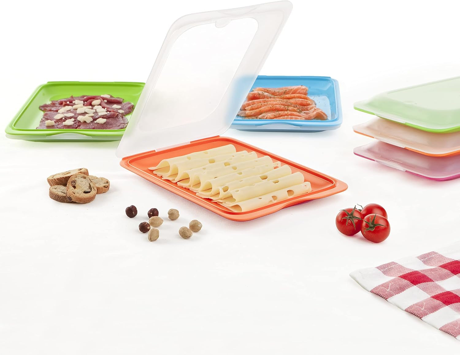 TATAY Fresh Slicer Box Set med 4, BPA-fri, återanvändbar, stapelbar, diskmaskin & MWO, slumpmässiga färger. Mått 17 cm x 3,2 cm x 25,2 cm Naty Shop matförvaringslådor