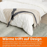 Amazon Basics Sängfilt, lätt, återvunnen polyester, Rumsinredning Mysig filt, 127 X 152 Cm, elfenbensvit med blått mönster Ruta sängar och filtar Besuche den Amazon Basics-Store