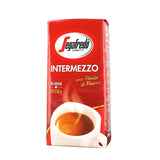 Segafredo Zanetti Intermezzo - Hela bönor (1 kg förpackning) - Geeignet für alle italienschen Kaffespezialitäten - Kaffeebohnen mit mitteller Röstung, stark und vollmundig im Gesmack
