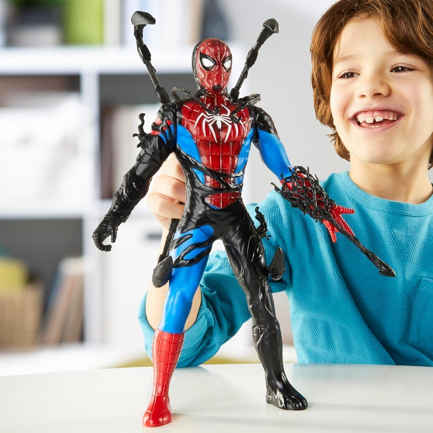 Marvel Spider-Man Venomversus Spider-Man Color Changer Actionfigur med tillbehör Actionfigurer Naty Shop