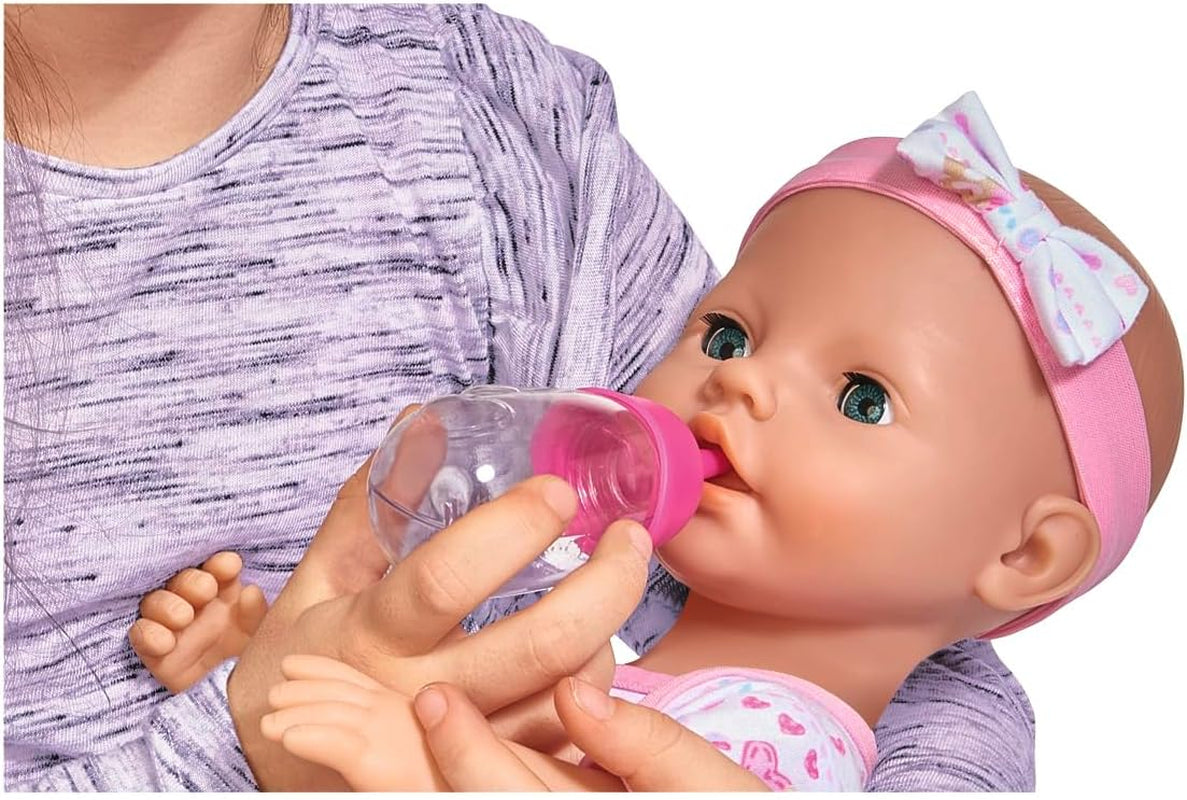 Simba 105039005 - Nyfödd babydocka, 3 år och uppåt, lekdocka med funktioner, kan dricka och kissa, 8 stycken, med babydocka och tillbehör