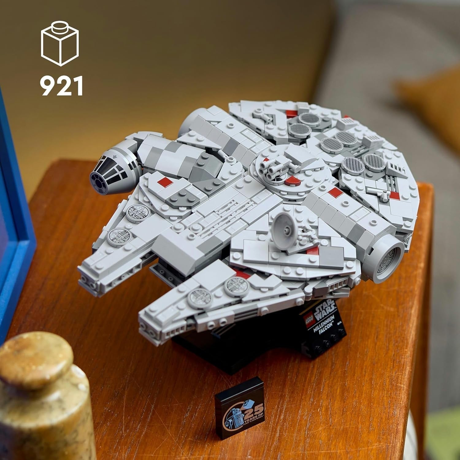 LEGO Star Wars Millennium Falcon 25-årsjubileumsset för vuxna Byggbart skepp A New Hope Samlarobjekt Rymdskeppsmodellsats Presenter för män kvinnor 75375 Byggset Besuche den LEGO-Store