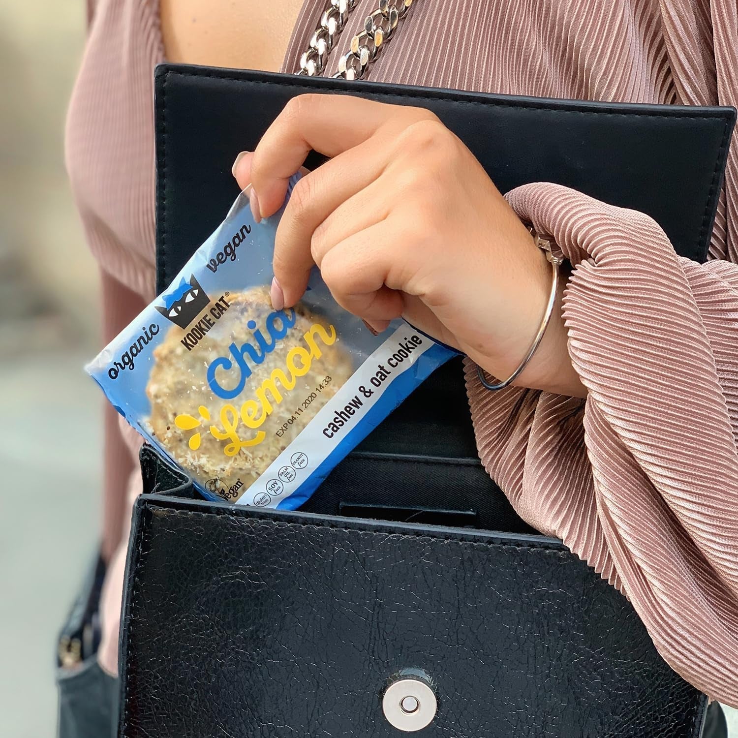 Chia och citron - individuellt förpackade veganska kakor, glutenfria, sojafria, ekologiska, cashewnötter och havre - 12 x 50 g multipack