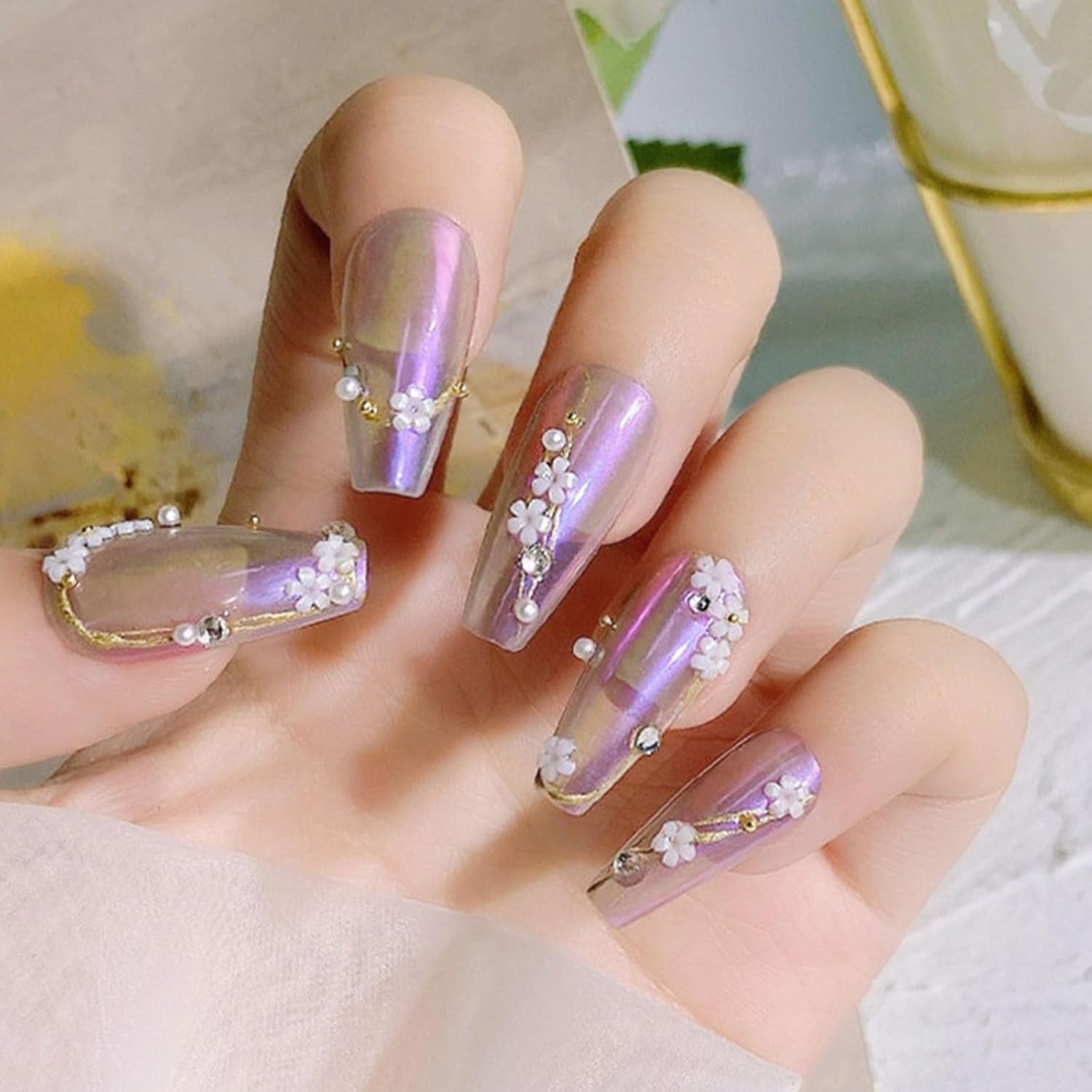 3D-blomma nagelberlocker, 12 rutnät akryl harts blomma och guld silverpärlor nagelstenar, blomgel naglar, blom nagel dekorationer för kvinnor och flickor, DIY manikyr tillbehör