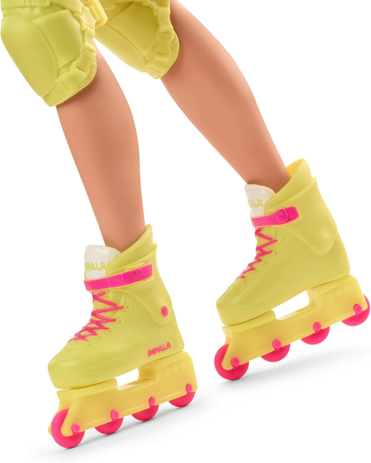 Movie Collectible Barbie Ken Doll med retrostil skridskokläder och inlines, JBJ51, [Multicolor]