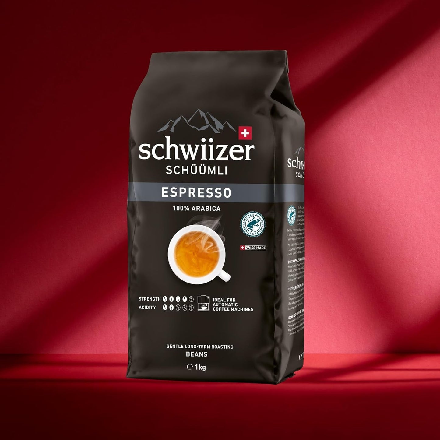 Schwiizer Schüümli Espresso, 100 % Arabica-kaffebönor, stark och intensiv, idealisk för automatiska espressomaskiner, styrka 4/5, medelrostad, Rainforest Alliance, 1 kg