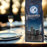 100 % naturliga Arabica-kaffebönor 1 kg – Intensivt rostat espressokaffe med en blandning av colombianskt och brasilianskt ursprung – rättvis handel.