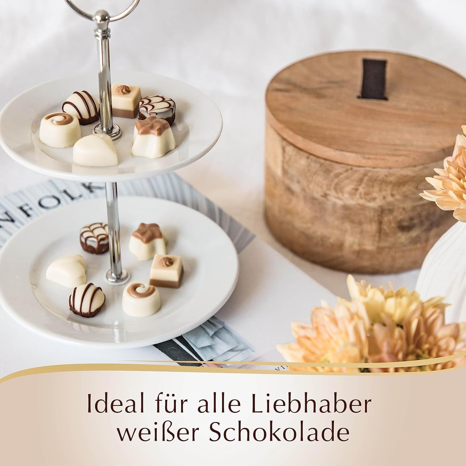Choklad - Mini vita praliner | 90 g | Ask med 18 praliner i 6 läckra sortiment | Gåva av choklad | Chokladpresent (paket med 3)