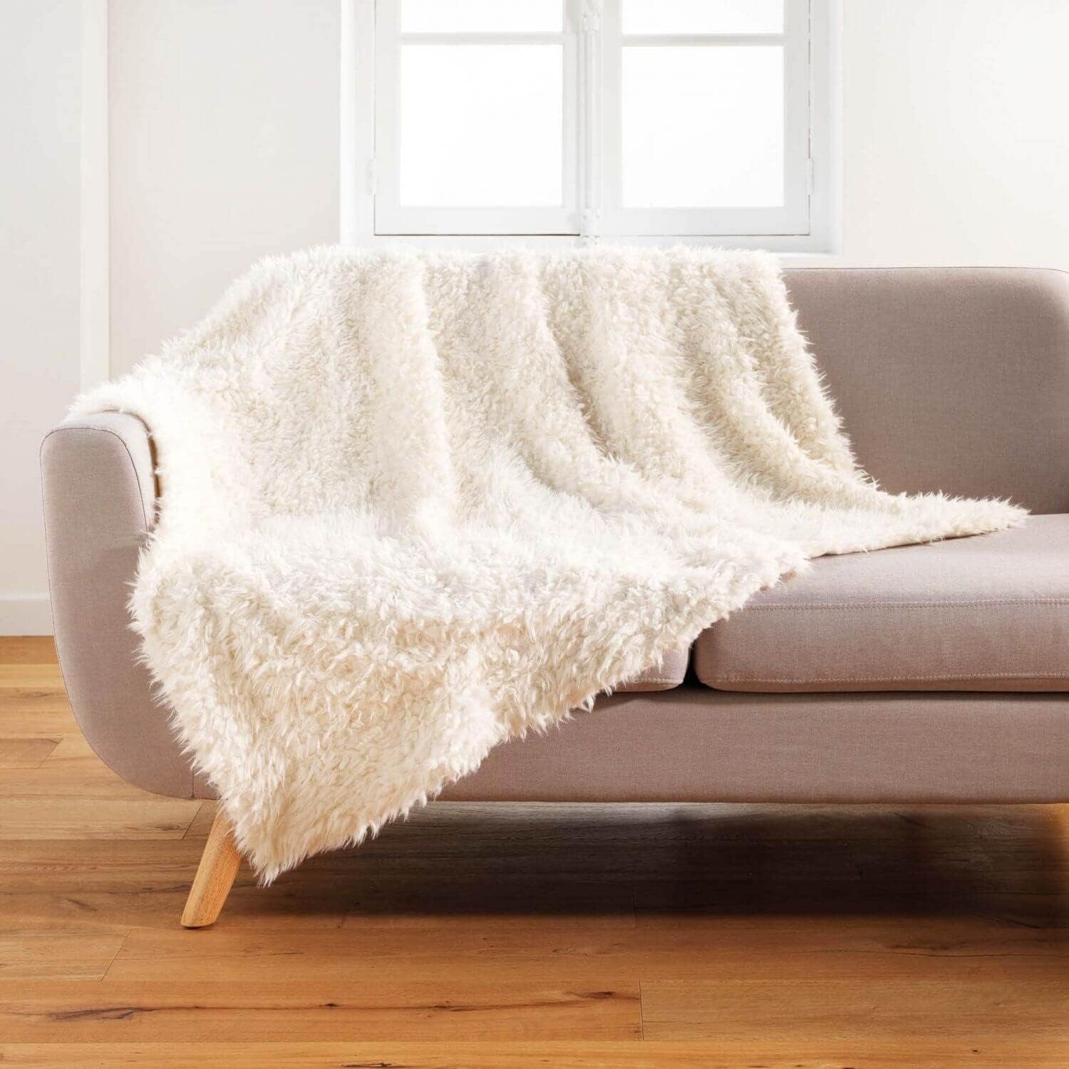Douceur D'Intérieur, filt (125 X 150 Cm) Får, fuskpäls Täcken och täcken Naty Shop Får 125 X 150 Cm