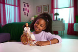 Mattel Wicked Nessarose modedocka och tillbehör, inklusive rullstol, med lockigt brunt hår, olika poser och avtagbar balklänning, HXY36