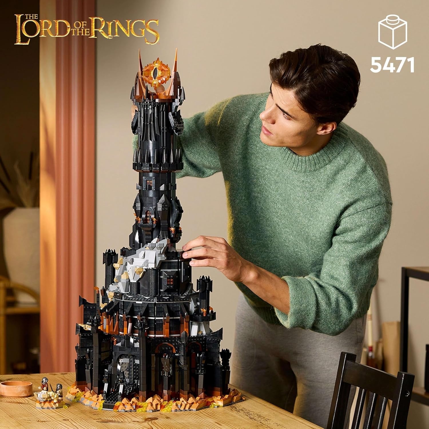 LEGO Ikoner Sagan om ringen: Barad-Door vuxen byggset med Sauron, Gothmog, Orc, Frodo, Sam och Gollum Minifigurer Filmminnen Fan Samlarobjekt 10333 Byggset Beuche den LEGO-Store