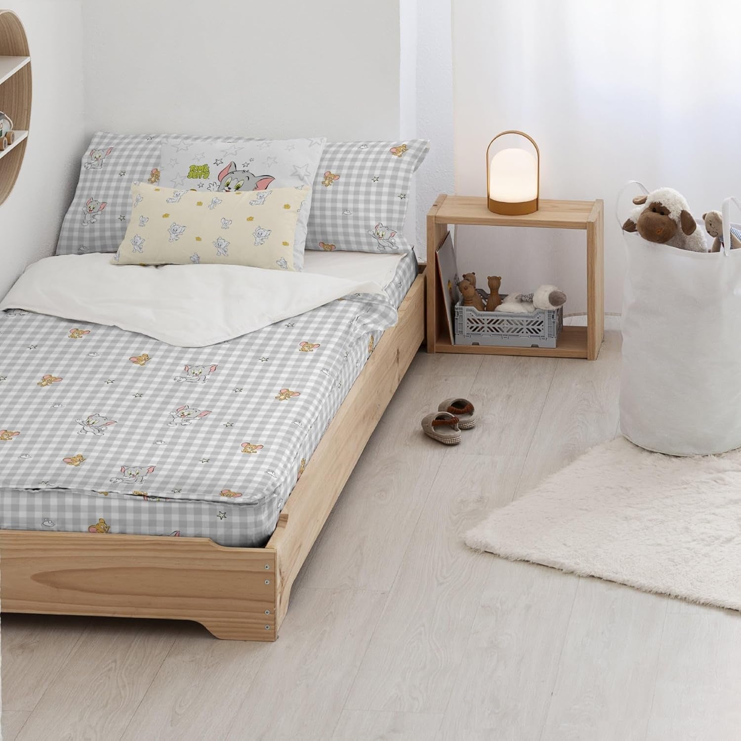 Inte ännu Quilt 100% bomull, Tom Jerry Vichy modell, för 90 cm breda sängar (90 X 200 cm) Täcken och täcken Naty Shop Tom Jerry Vichy Komplett