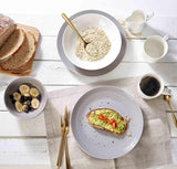 Ritzenhoff & Breker Levi 16-delat servisset, tallrikar, skålar och muggar för 4, skandinavisk design med finräfflad relief, mixa och matcha servis, porslin, vitt och grått