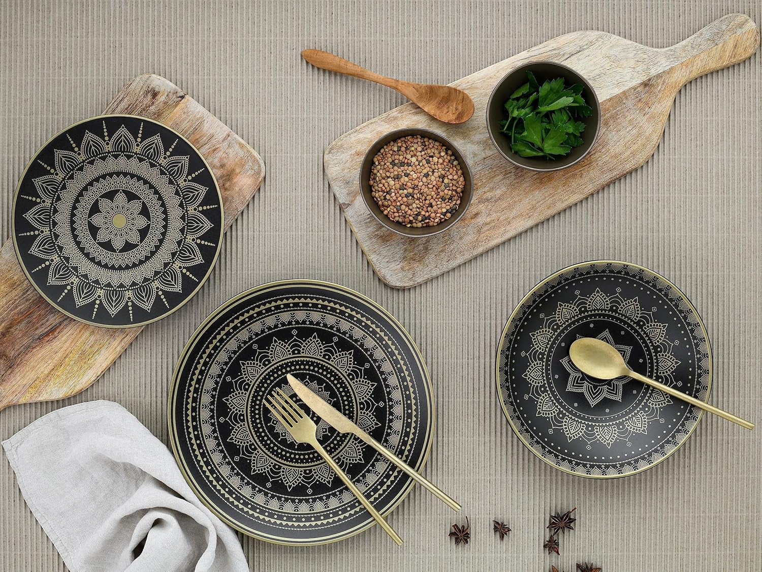 CreaTable, 23588, MANDALA GOLD Series - Svart, 12-delat servisset, porslinstallrikar, diskmaskin och mikrovågssäker, kvalitetstillverkning