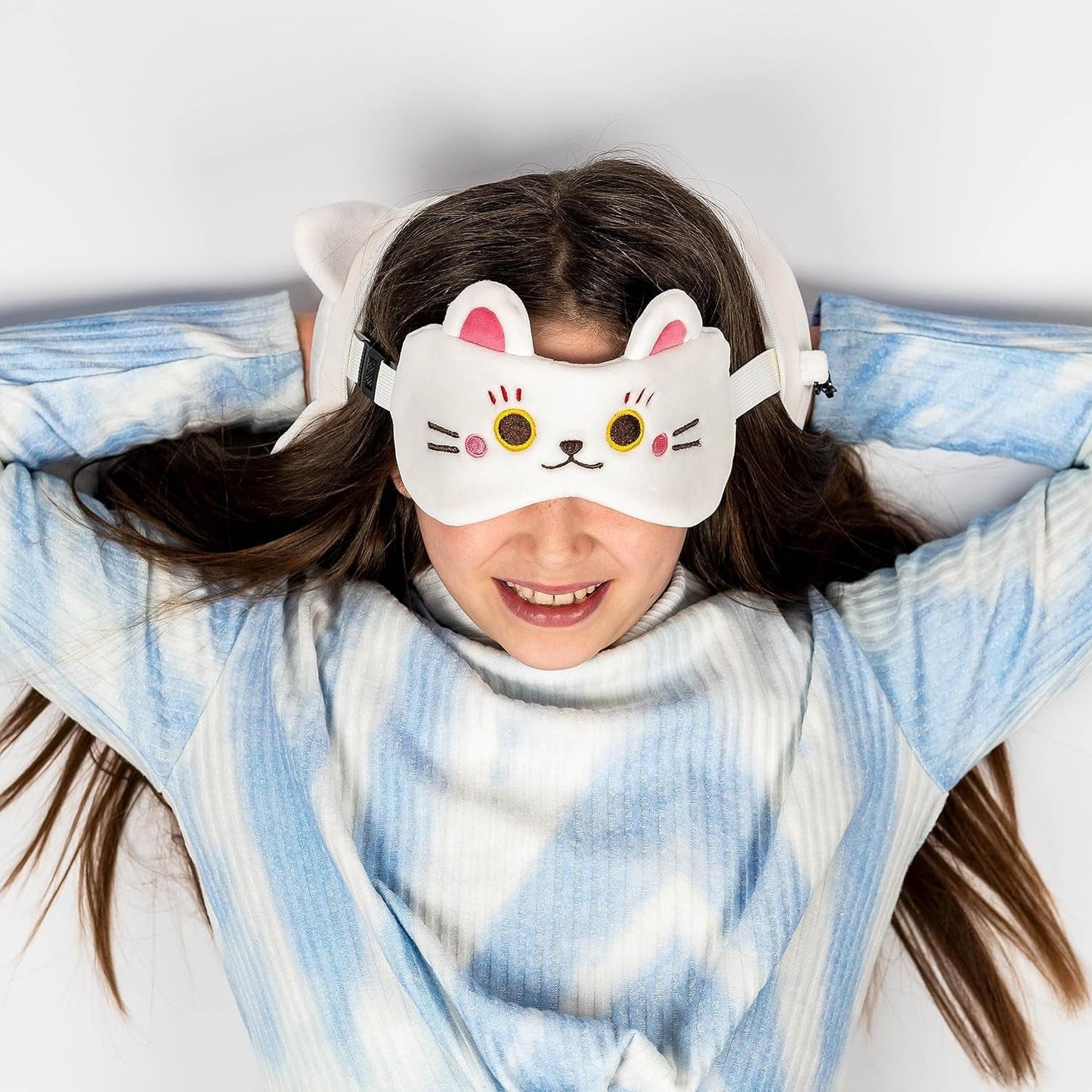 Resekudde med Relaxeazzz-mask - Maneki Neko cat lucky charm Resekuddar Naty Shop