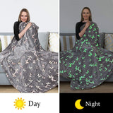 Kanguru Glow Överkast Glow in the Dark Filt Fjärilsfilt Mjuk filt 130X150Cm Lysande Soffa Överkast. Glow in the Dark barnfilt, grå sängar och filtar Besuche den Kanguru-Store