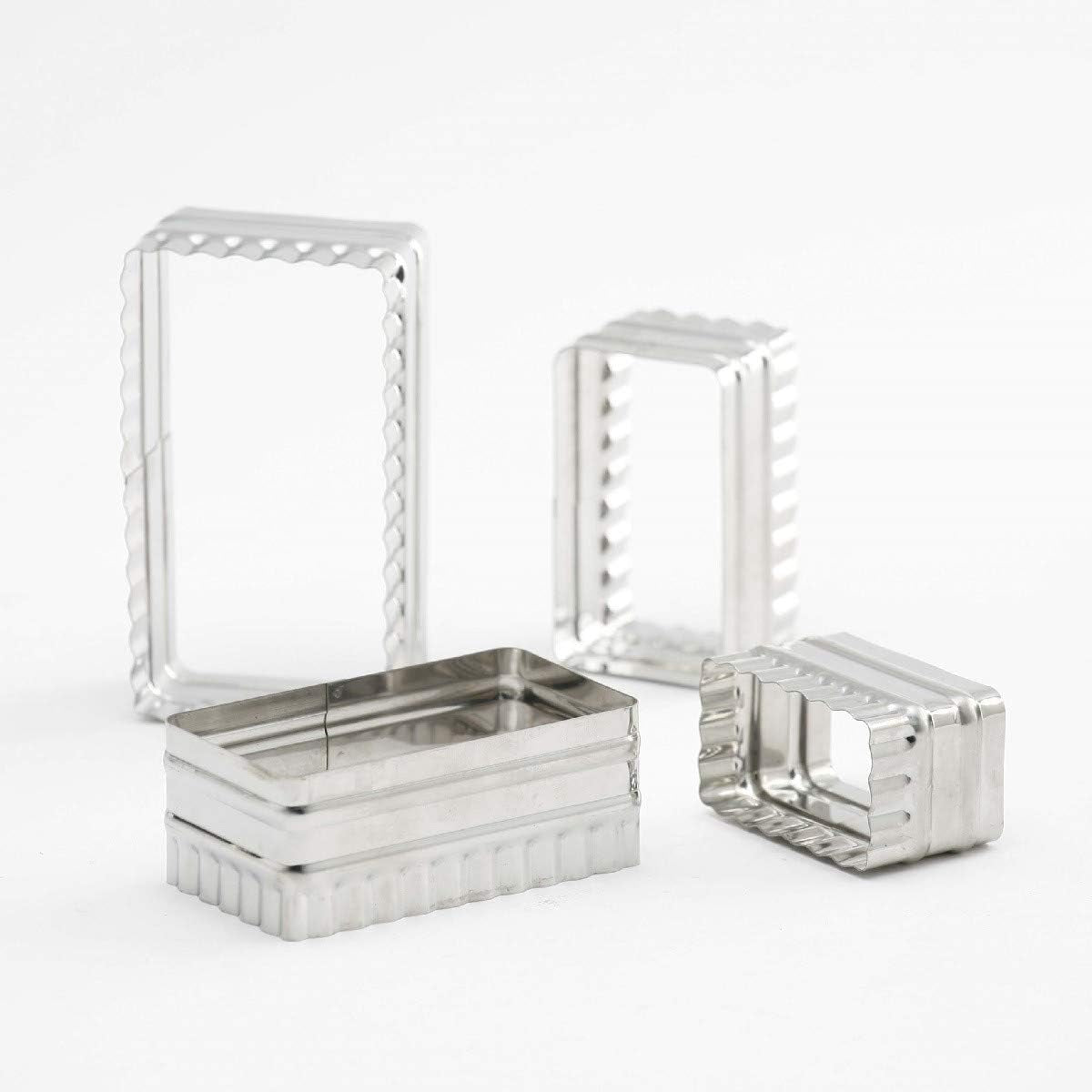 Set med thermohauser kexformar (rostfritt stål), rektangulär, vågig kant, 6,4x3,7 - 11,4x6,7 cm, silver