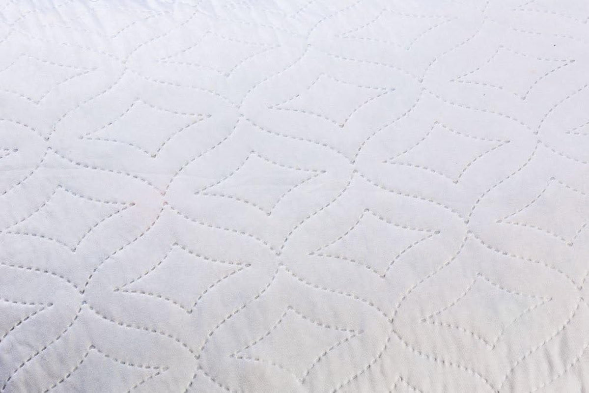 V.I.P. Mycket viktig kudde V.I.P. Memory Flake Kudde Vit Kudde 45 X 75 cm Polyester Quiltat överdrag Super Andas Mjuk Made in Italy Naty Shop Standardkuddar