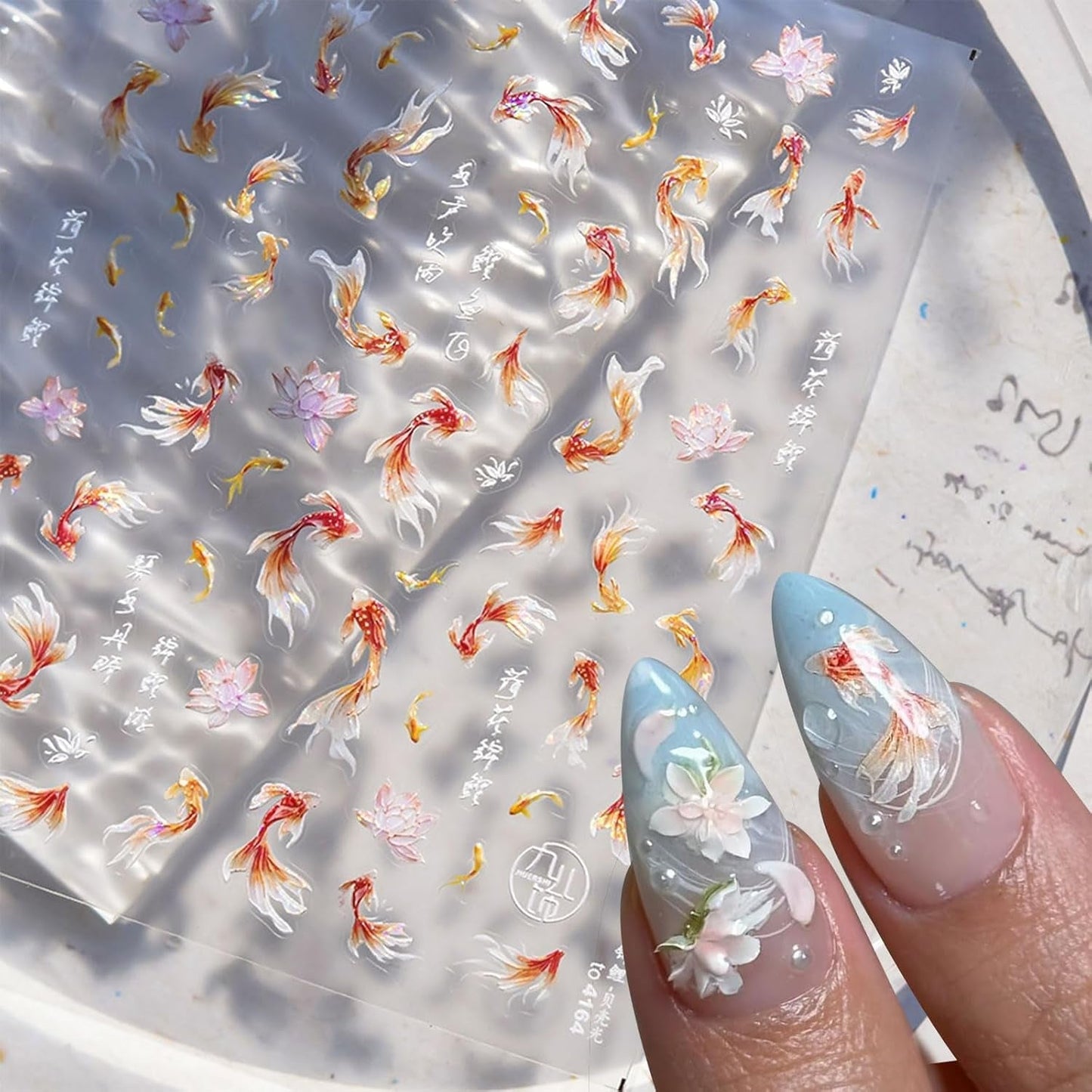 JMEOWIO 3D Nagelsticker Koi Fisch Nail Art Sticker Selbstklebend Nagelaufkleber 5D Stereoskopisk Dekoration Nageldesign Zubehör 1 Blatt