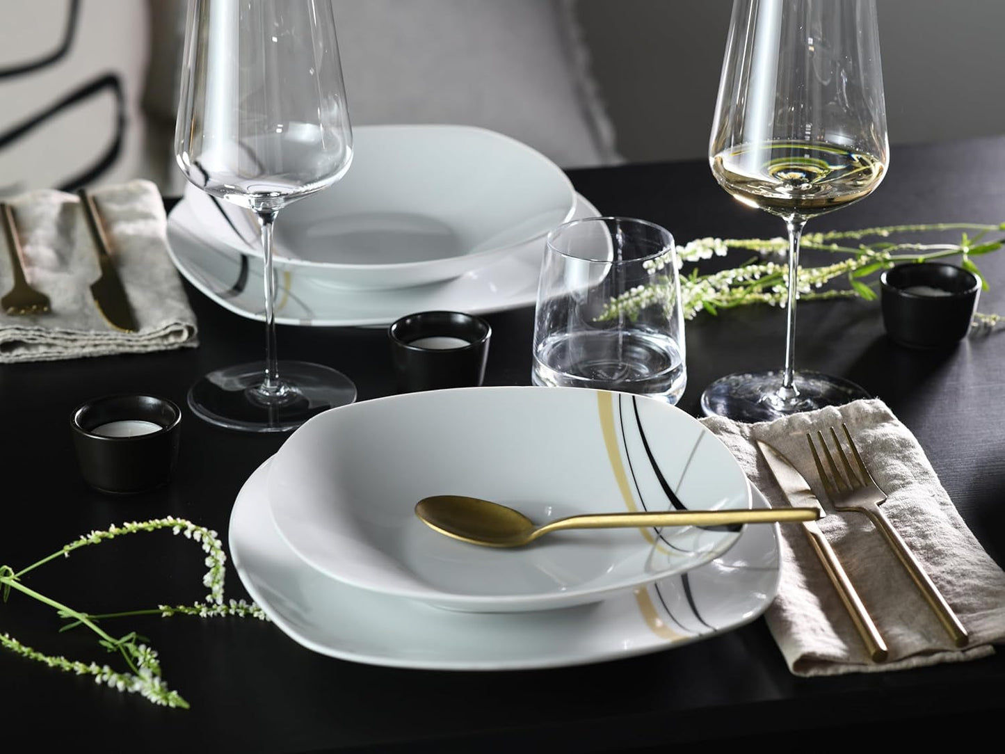 CreaTable 24029 Square City Line Series 6-personers porslinsservis set 12-delad diskmaskin och mikrovågssäker kvalitetstillverkning
