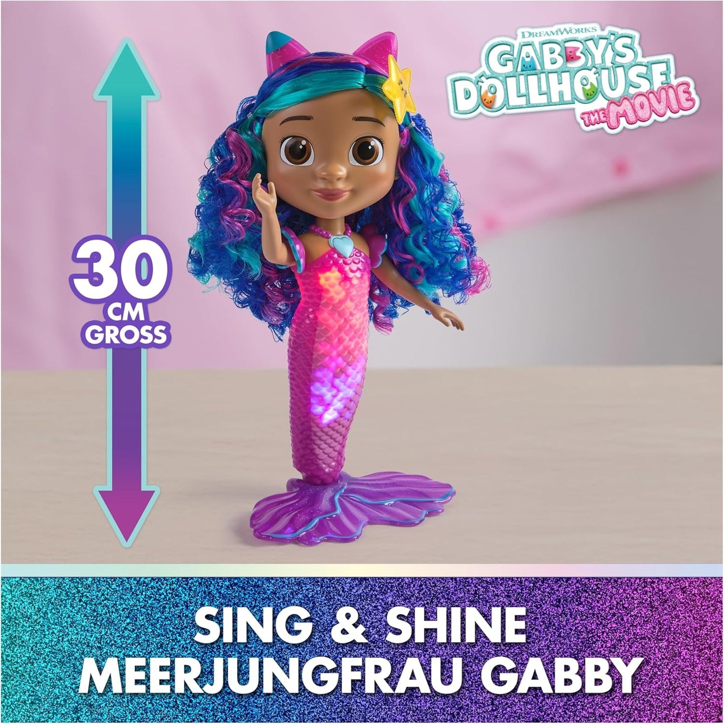 DREAMWORKS GABBY'S DOLLHOUSE – Sing & Shine Meerjungfrau Gabby, 35 cm stor Puppe mit Licht- und Soundeffekten, spricht Deutsch, für Kinder ab 3 Jahren