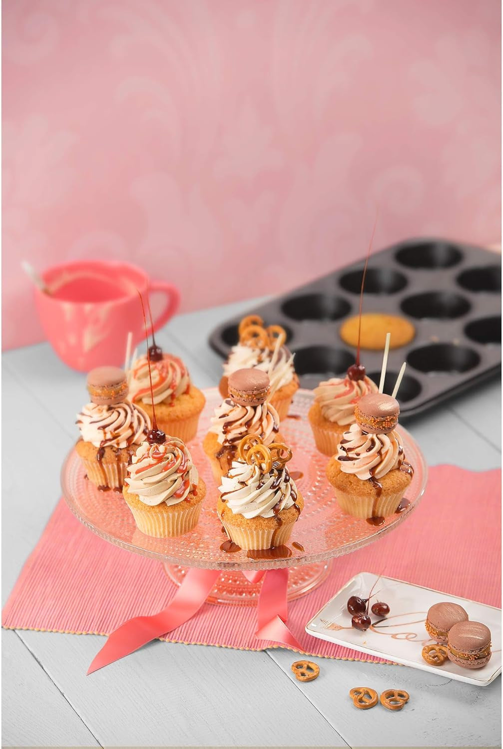 Kaiser Classic Tarteform Mit Hebeboden 28 Cm, Quicheform Antihaftbeschichte & Inspiration Muffinform Blech Für 12 Muffins, Muffin Backblech 38 X 27 Cm, Beschichtet, Standardgröße Formar och bakplåtar Naty Shop