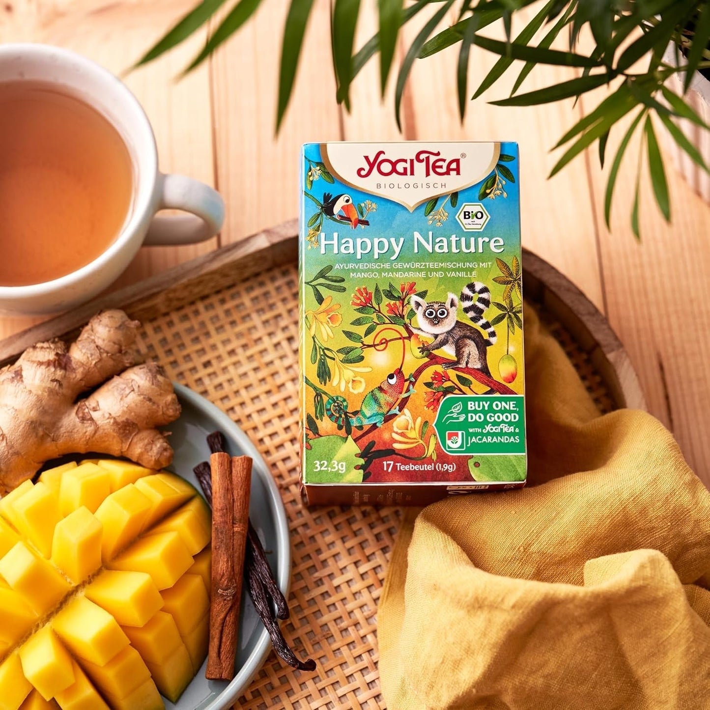 Yogi Tea - Happy Nature, Buy One and Do Good, Organic Ayurvedic Spice Örtte, Mango, Mandarin, Vaniljblandning, Yogi Tea 6-pack, 6X17 tepåsar (102 tepåsar totalt)